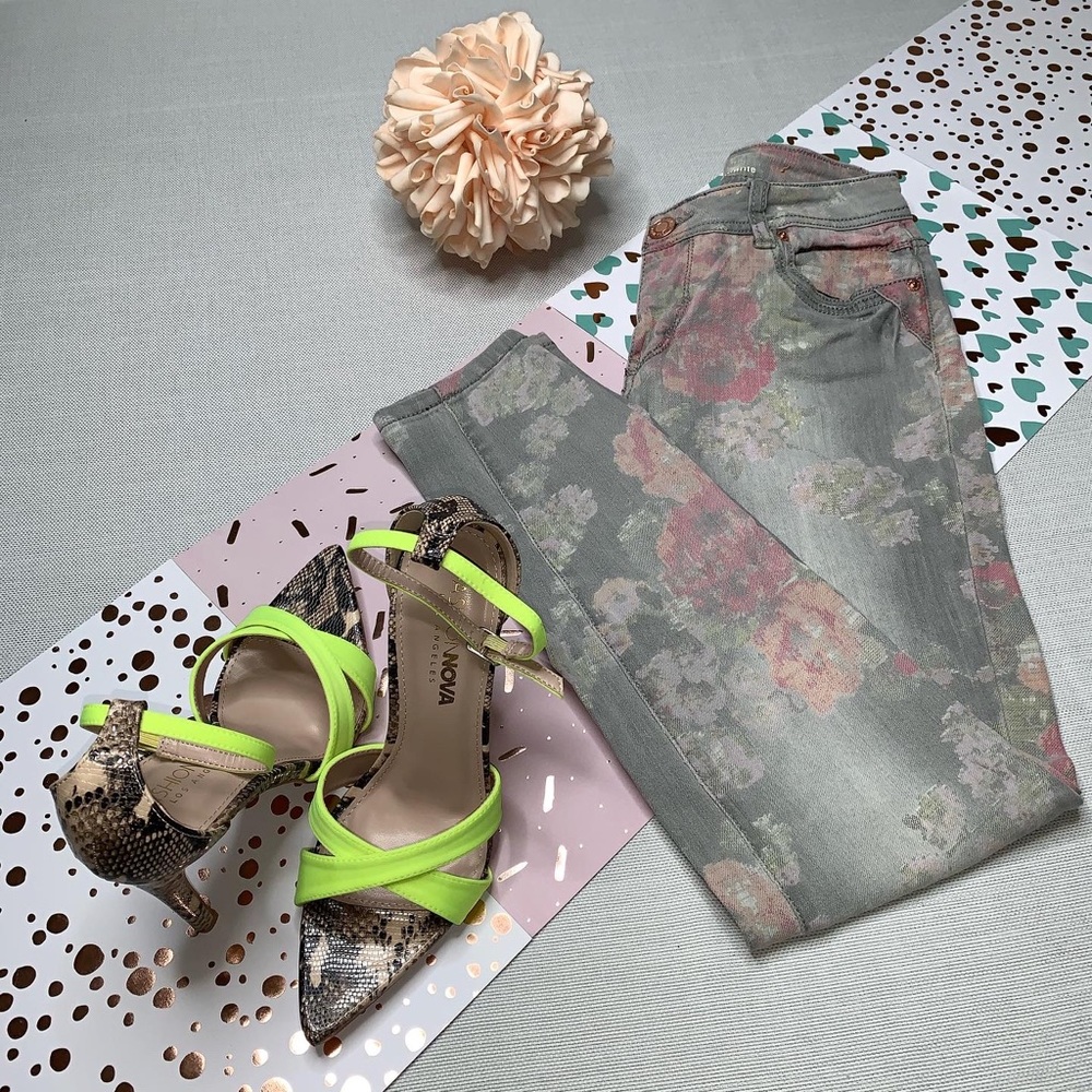 Mossimo Supply Co.’ Floral Skinny Jeans